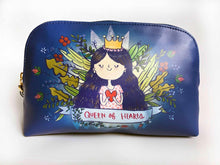 Queen Of Hearts Pouch